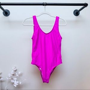 ⭐️CLEARANCE⭐️ MAGENTA LOW BACK ONE PIECE